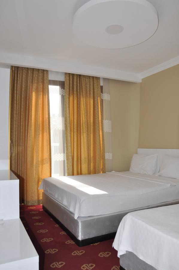 Ugur Otel Mersin  Exterior photo