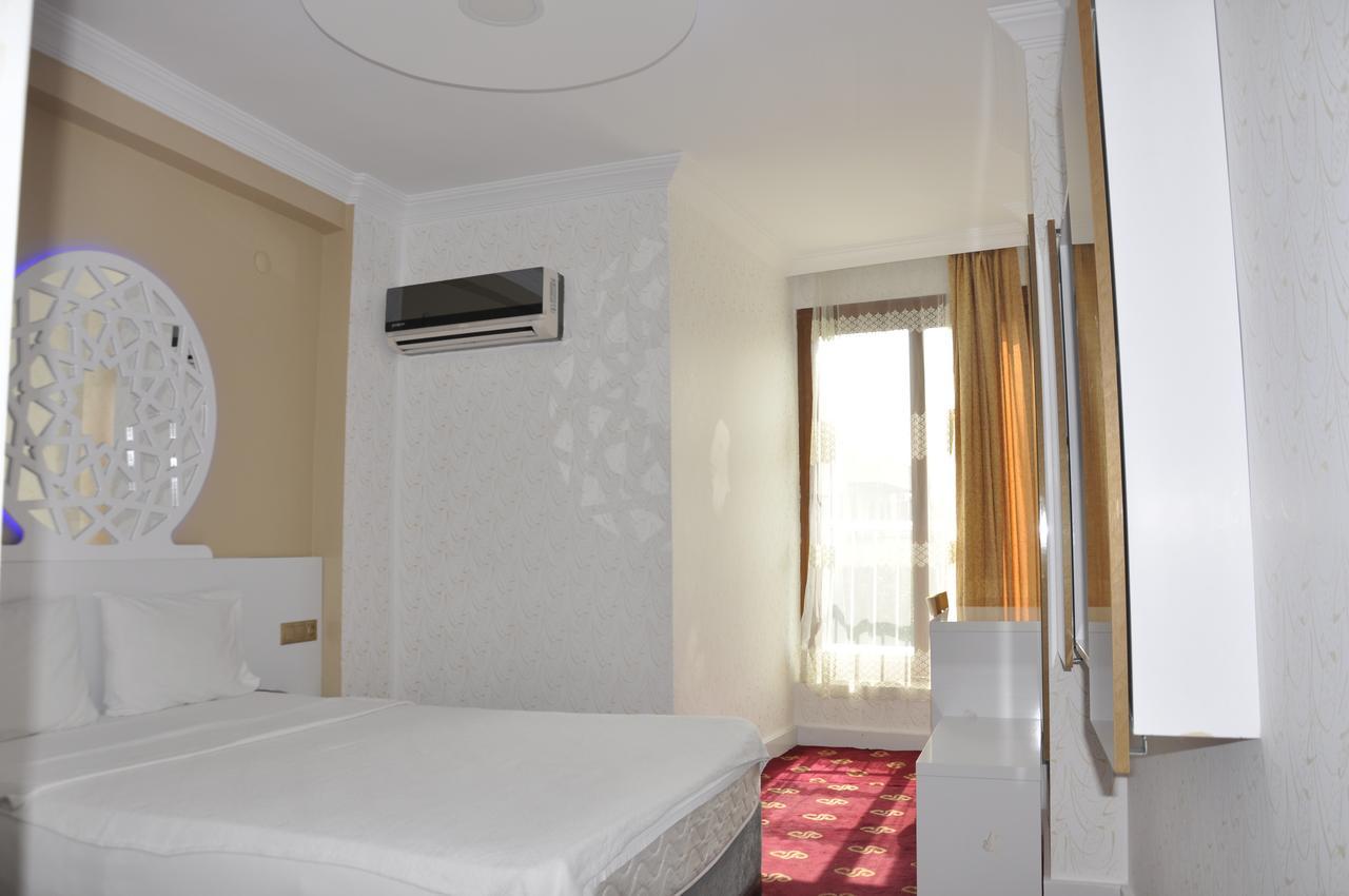 Ugur Otel Mersin  Exterior photo