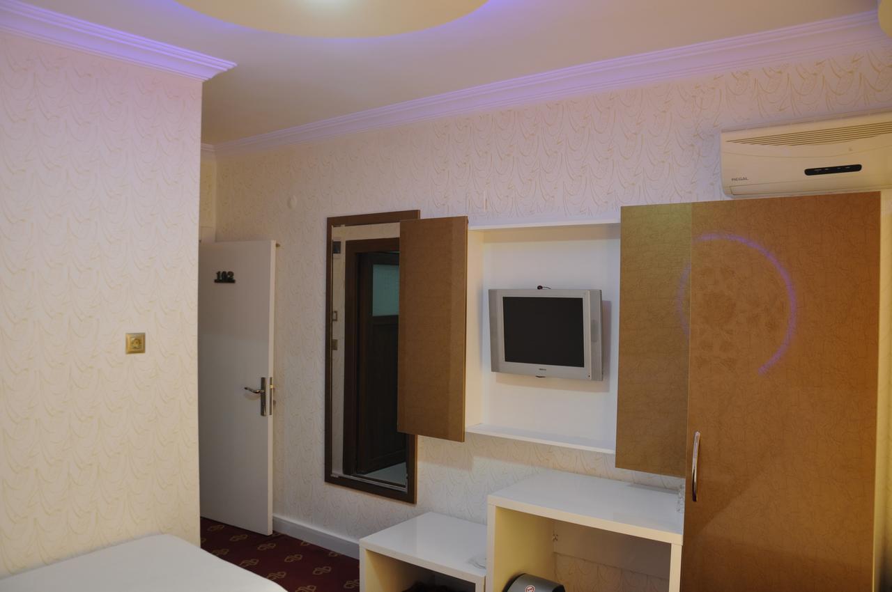 Ugur Otel Mersin  Exterior photo