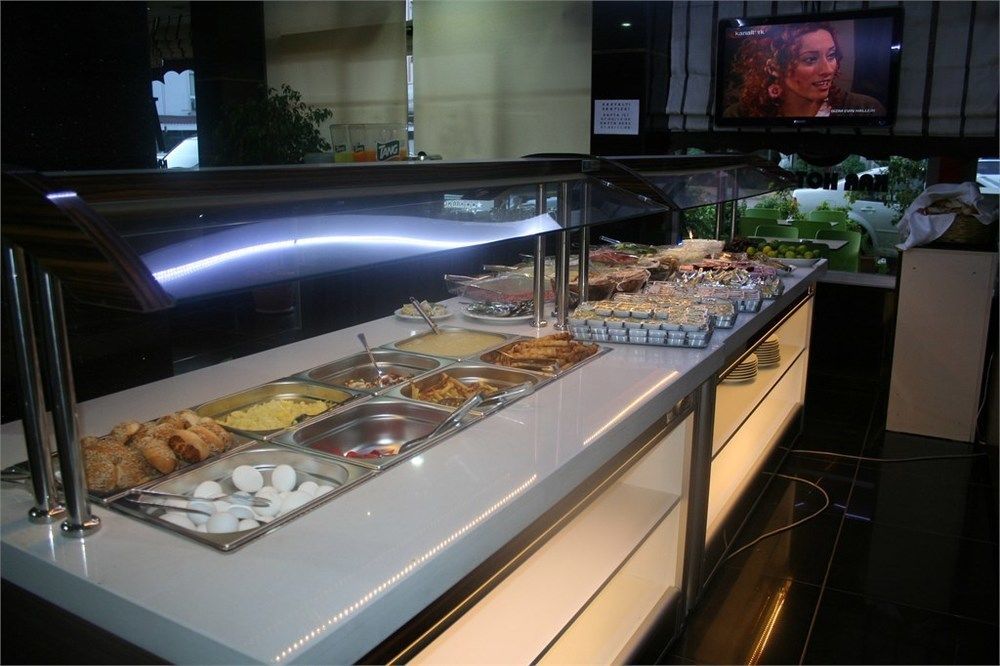 Ugur Otel Mersin  Exterior photo
